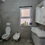Appartement Ajla Komuna Apartament
