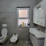 Appartement Ajla Komuna Apartament Tirana