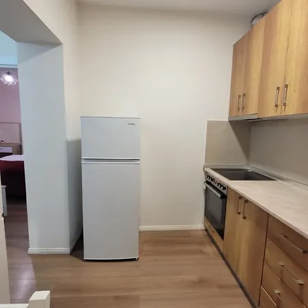 Appartement Ajla Komuna Apartament *