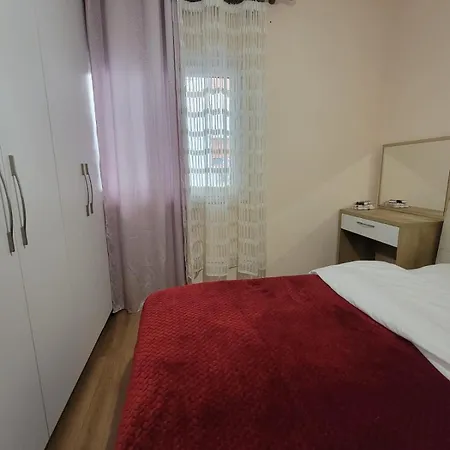 Ajla Komuna Apartament * Tirana