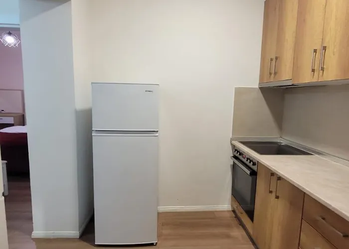 Apartment Ajla Komuna Apartament *